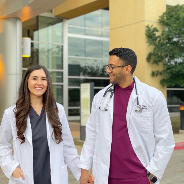 5 Tips for Med School Sweethearts Who Can’t Couples Match